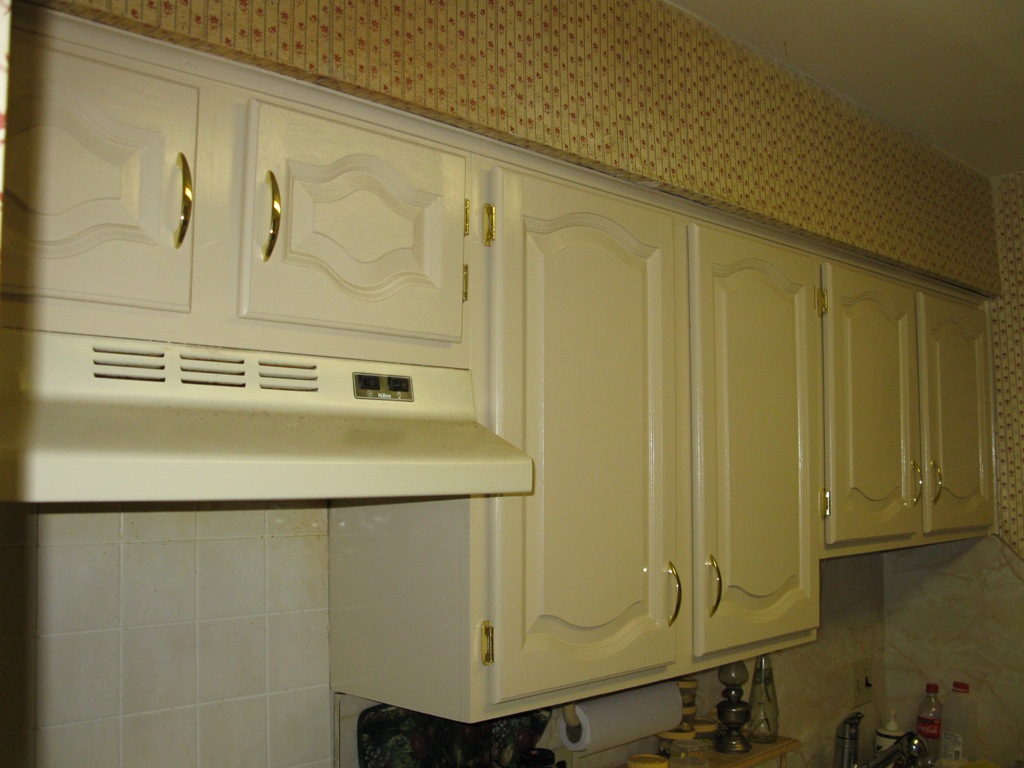 Kitchen Cabinet